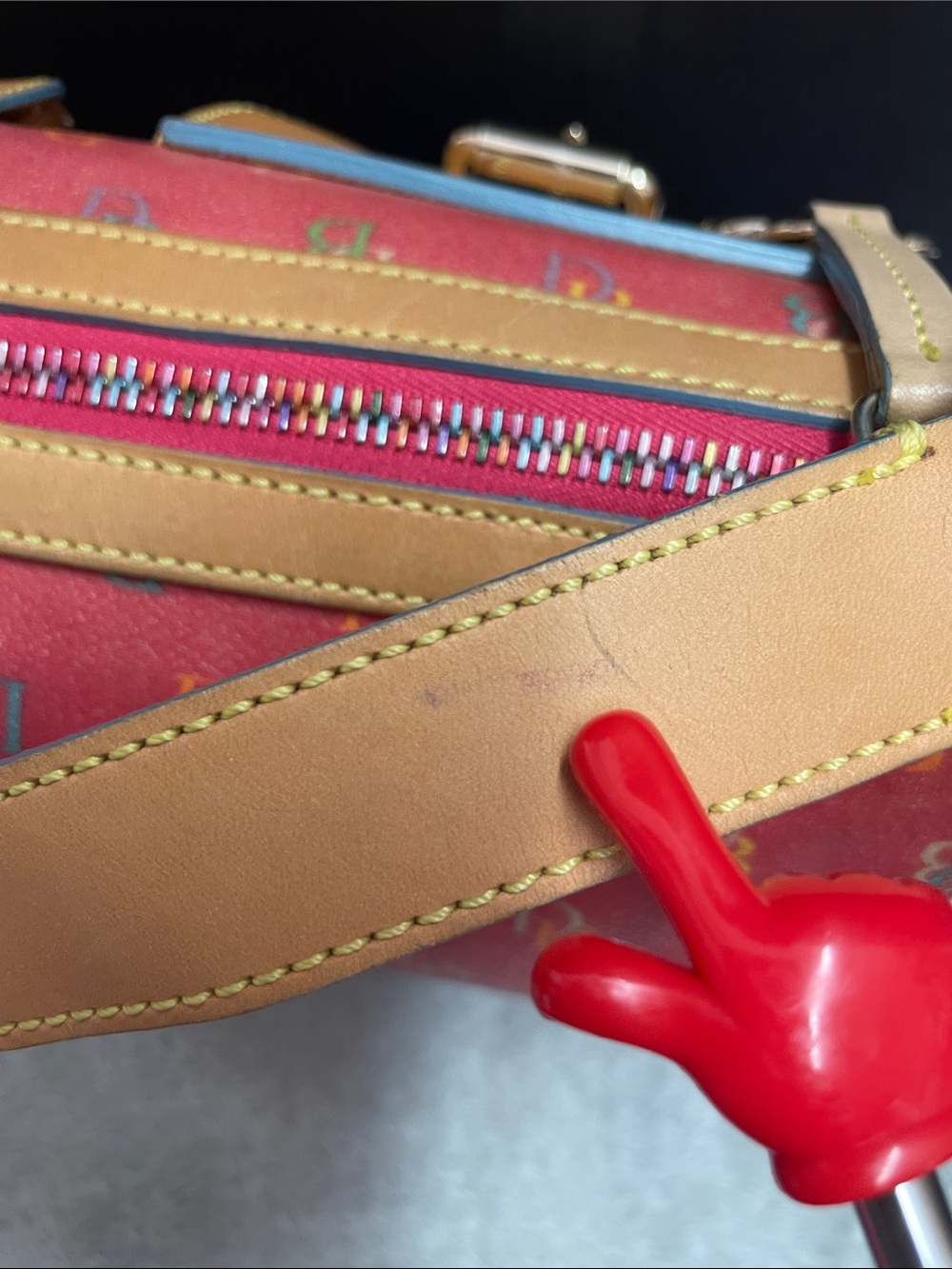 Vintage Dooney & Bourke Rainbow Baguette - Picture 5 of 17